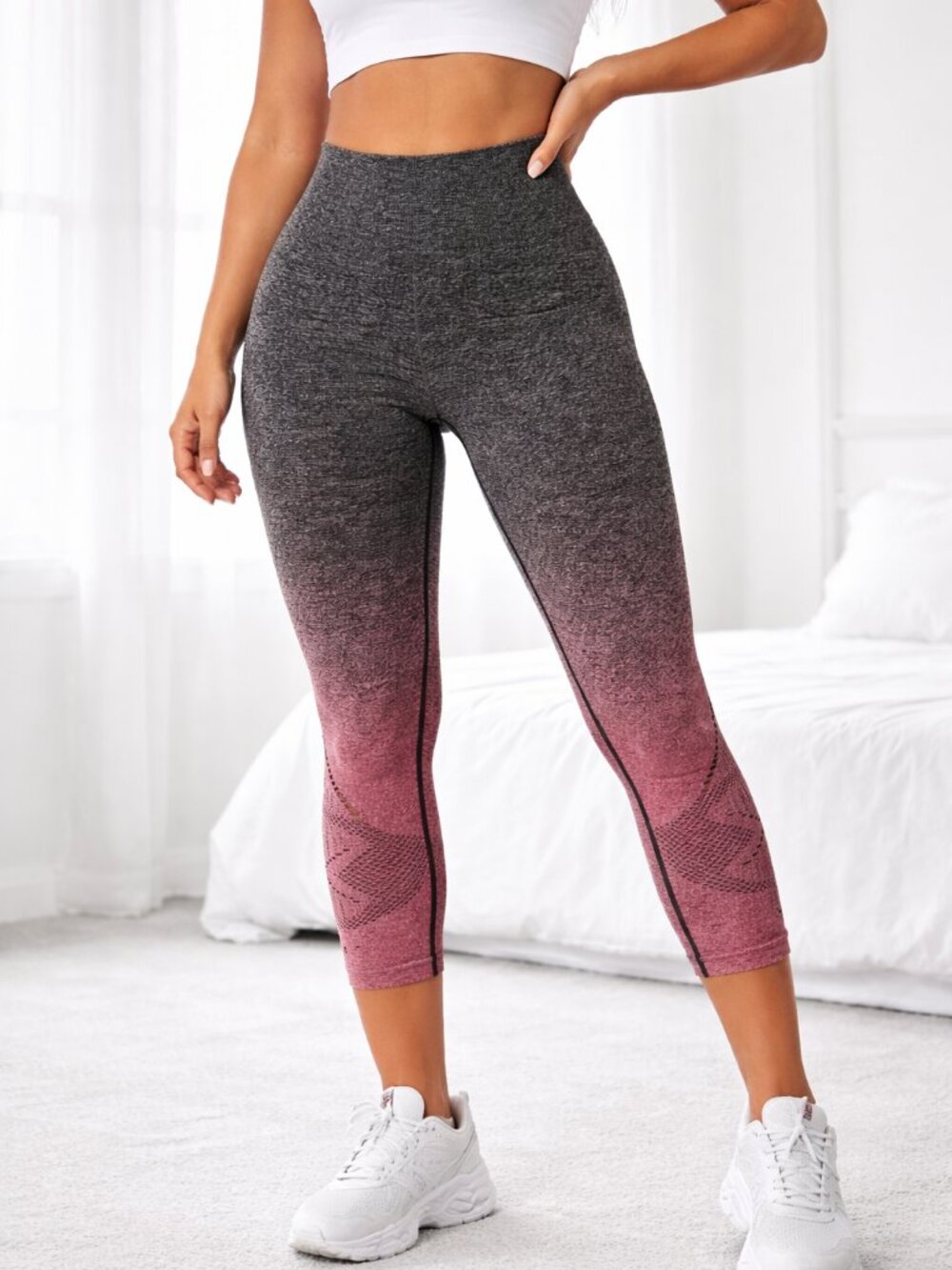 PINK Victoria’s Secret Cool & Comfy Ombre Seamless Cropped Leggings Gray Pink XS